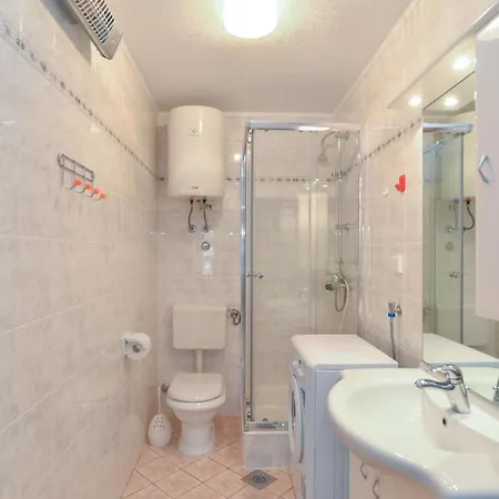 Fuer 2 Personen Ca 33 Qm In Pula, Istrien Istrische Riviera Apartment