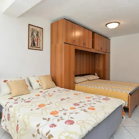 Fuer 2 Personen Ca 33 Qm In Pula, Istrien Istrische Riviera