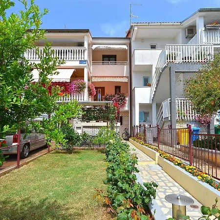 Apartment Fuer 2 Personen Ca 33 Qm In Pula, Istrien Istrische Riviera
